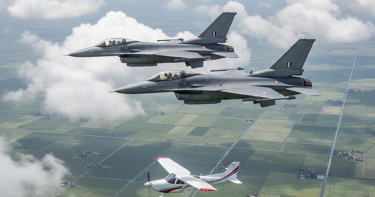 Dutch Safety Board Faults ‘Weak’ See-and-Avoid Rules After Near-Miss Between F-16s and Light Trainer
