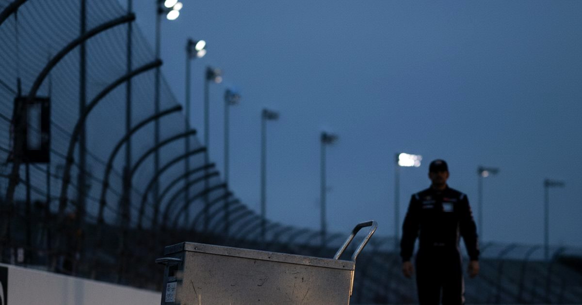 NASCAR Pit Crew Steps Into Path of Runaway Pit Box at Dover, Saving FOX Reporter